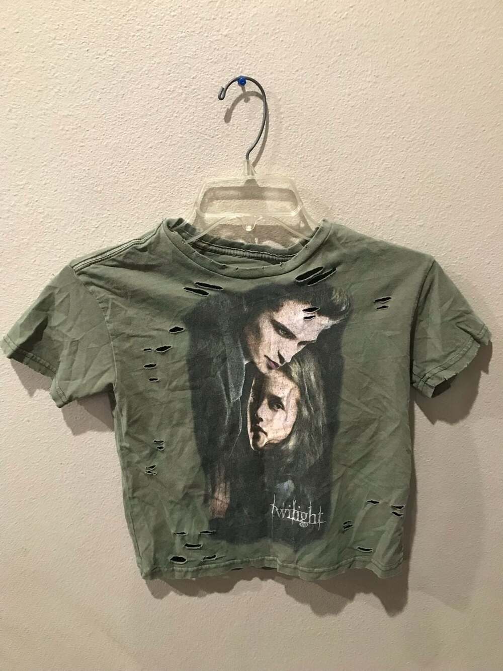 Goodie Two Sleeves Twilight Edward and Bella Distressed Graphic Tee toddler 5/6